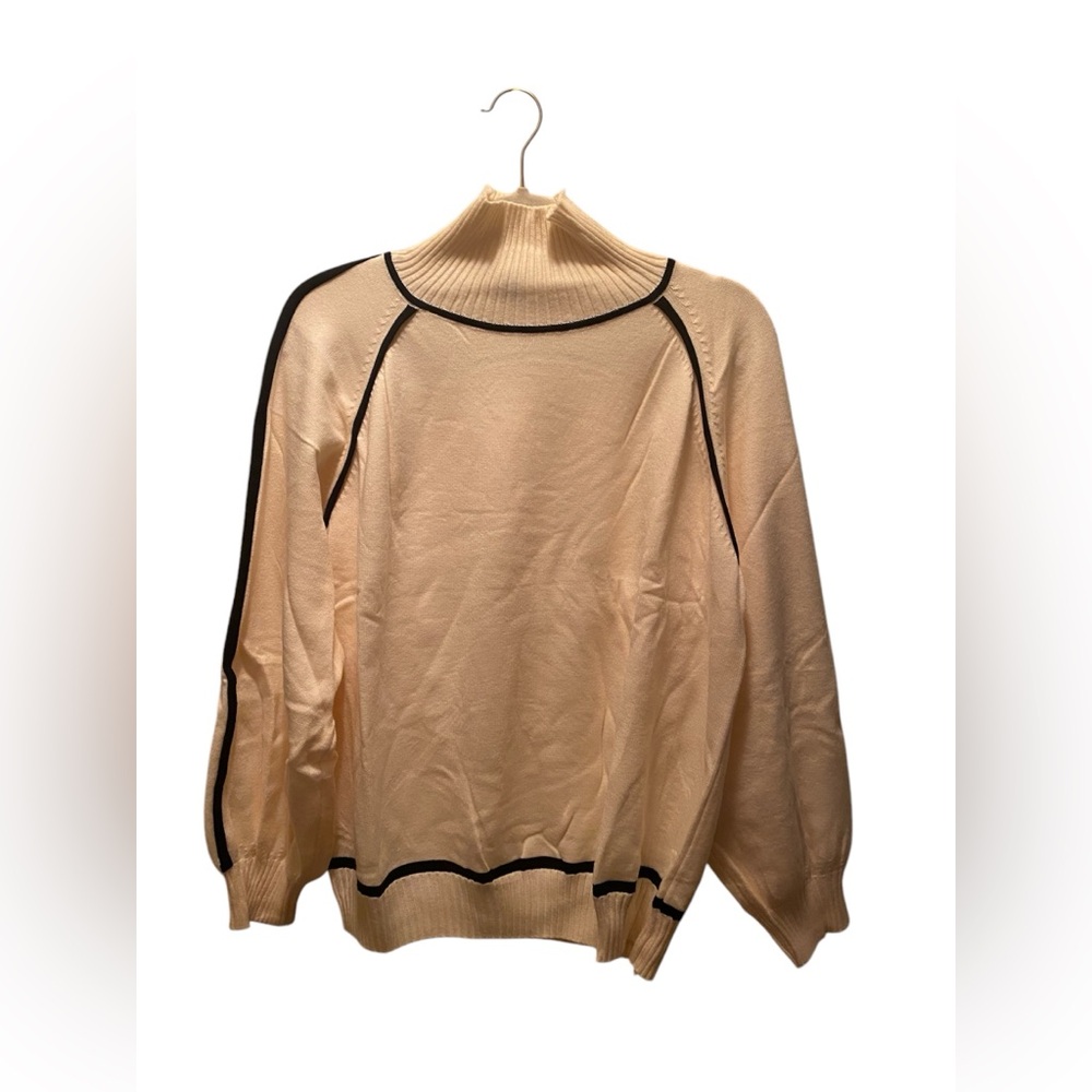 Turtleneck Long Sleeve Sweater - Picture 7 of 7